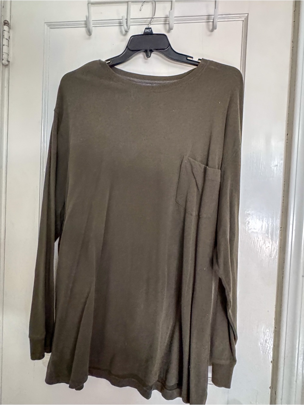 St. John's Bay Sueded Jersey Long Sleeve Pocket Tee Olive Green Men's 2XLT